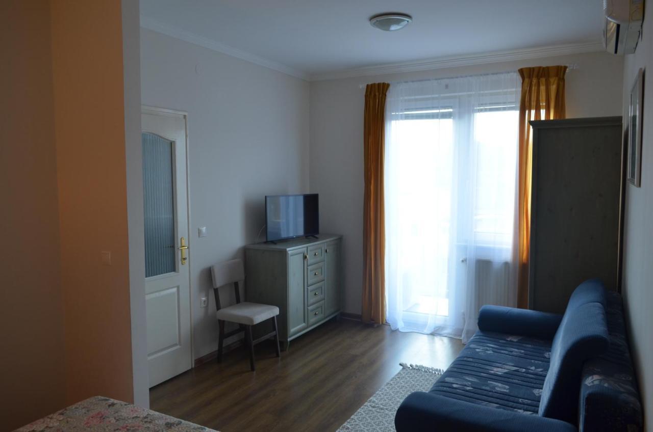 Hajdúszoboszló Gabi Apartman מראה חיצוני תמונה